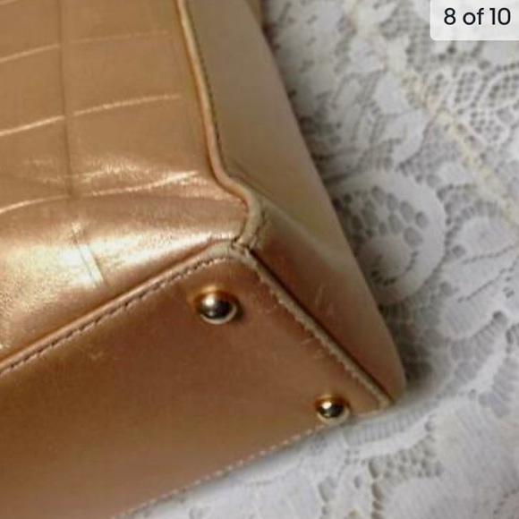 Authentic Chanel Gold Lambskin Chico Bar Handbag 11.5in x 11in x 3in - Picture 8 of 10